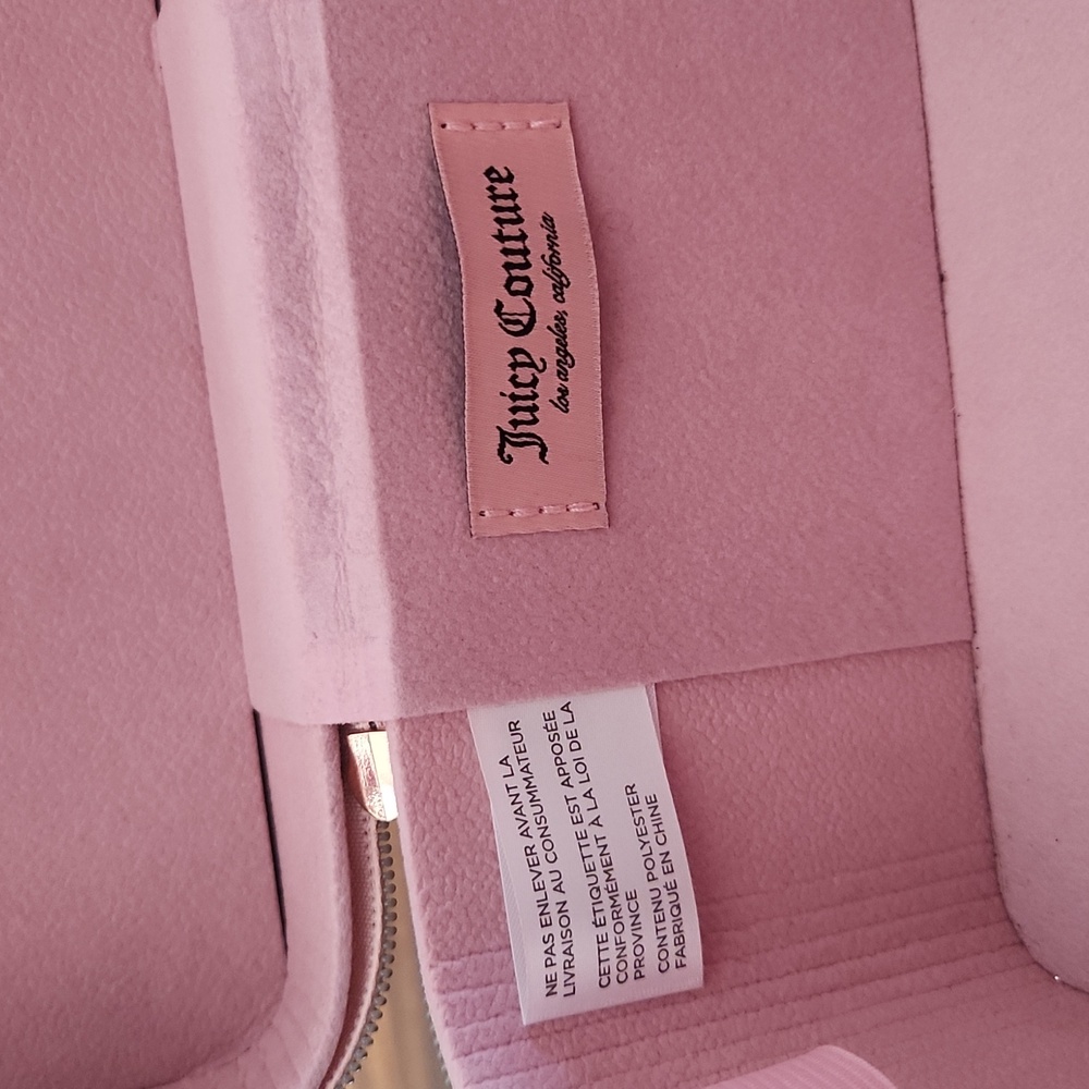 Juicy Couture Metallic Rose Gold Travel Cosmetic Case - Picture 10 of 16